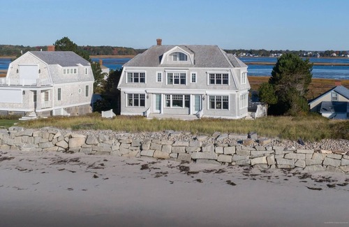 Biddeford Pool House | Ultimate Beachfront Retreat
