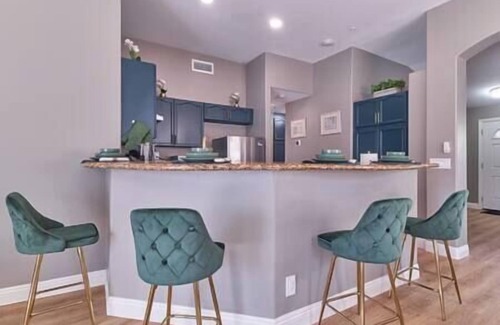 Fontana House | Ultimate Comfort: 3 BR Oasis with PS5 & BBQ