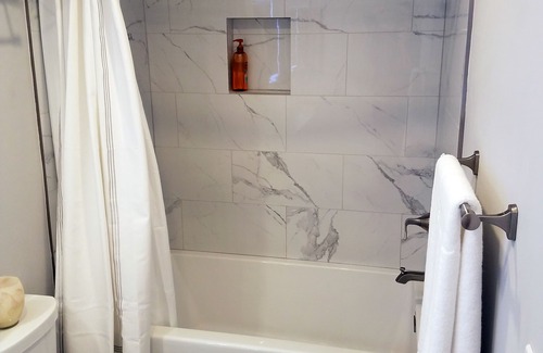 San Marcos Condo | Ultra Modern 1 Bedroom Condo