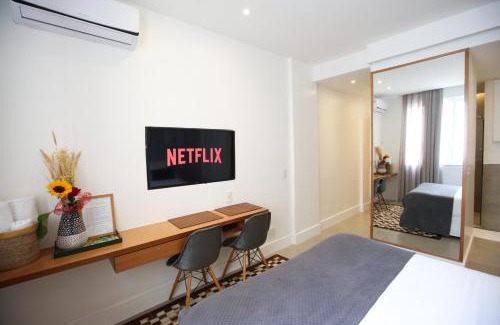 Copacabana Apartment | Unhotel - Aluguel de Temporada Avenida Atlantica, Posto 6 - Praia de Copacabana