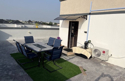 Ajah Apartment | Unique 1Bedroom Penthouse Apartmt @Ajah, Lagos #13 & #14