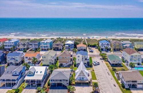 Ocean Isle Beach House | Unique A-Frame Beach House The Beacon at OIB