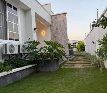 Dar es Salaam Apartment | Unique and Cozy 2 Bedroom Apart