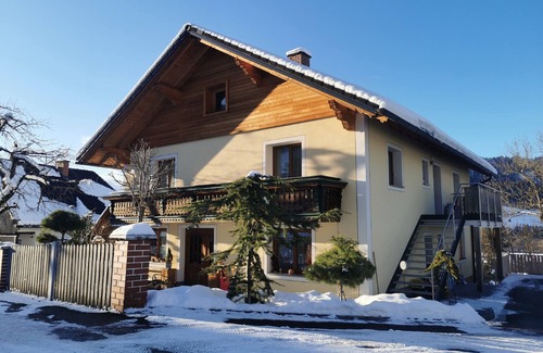 Oeblarn Apartment | Unique apartment in a nature reserve