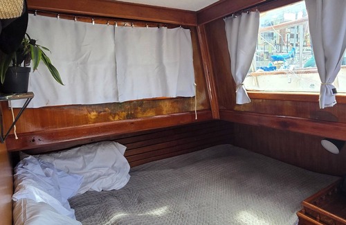 Marina del Rey Boat Rental | Unique Boat Experience in Marina Del Rey(5 min from beach)