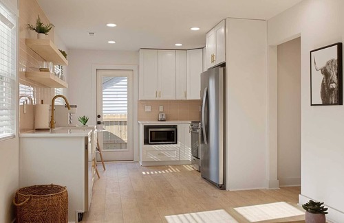 Madison Park House | Unique fully renovated duplex unit close to EVERYTHING!