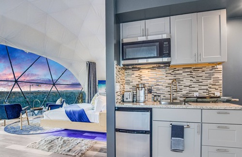 Lago Vista Resort | Unique & Plush Eco-Glamping Resort in TX Hill country!