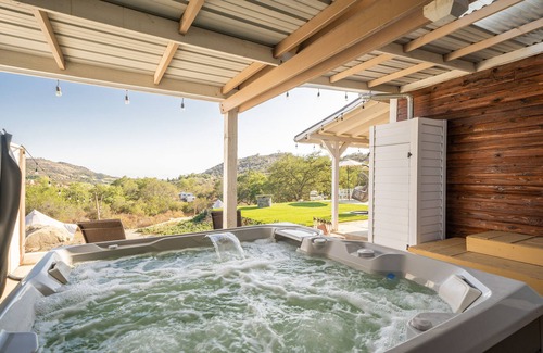 Temecula Cabin | Unique ranch home with pool and hot tub on beautiful 5 acres!