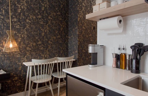 Plateau Mont Royal Apartment | Unique Stays - 4119 St-Denis