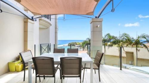 Terrigal House | Unit 13 - 3 Bedroom Ocean View