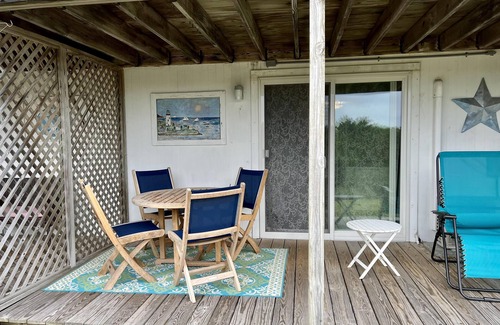 North Truro Condo | Unit #13 - Ground floor efficiency studio with A/C.