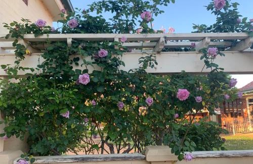 Harefield Apartment | Unit 15 The Stables