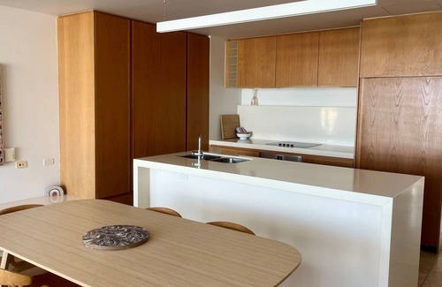 Rainbow Beach Apartment | Unit 202 Plantation Resort - Rainbow Beach. Plantation Resort. Top Floor. Aircon. Pool. Spa. Wifi