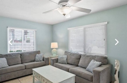 Nokomis Apartment | Unit 32: Bayside One Bedroom