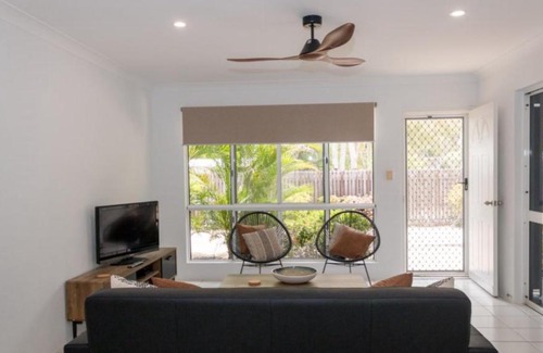 Arcadia House | Unit 7 Beachcomber, Arcadia