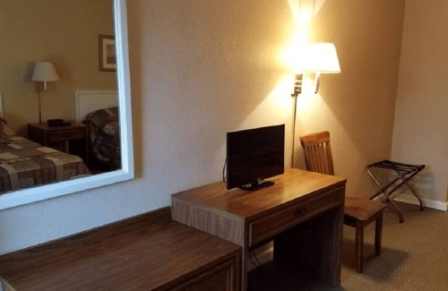 Golconda Apartment | Unity Lodge Suite 7