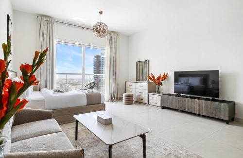 Business Bay Apartment | Unlock Metropolis Business Bay