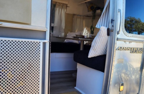 Castaic House | Unplug and Relax under the stars in a unique Private Airstream on 4 acres-ranch