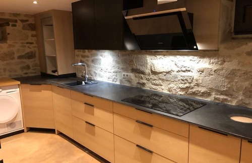 Glenat House | Unusual dwelling (former pigsty) - ALL IN