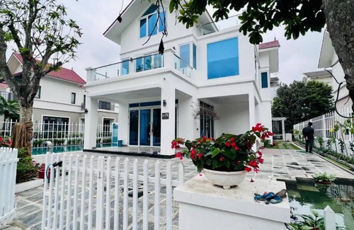 Thach That Villa | Unwind 5BR Villas at Xanh Villas Resort