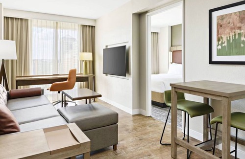 Waller Creek District Condo | Unwind and Explore in the Heart of Austinn