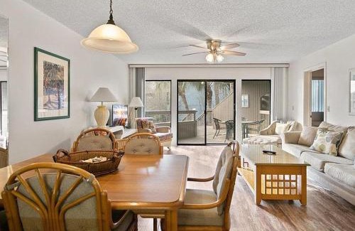 Butler Beach House | Unwind at St Augustine's Beachfront Oasis