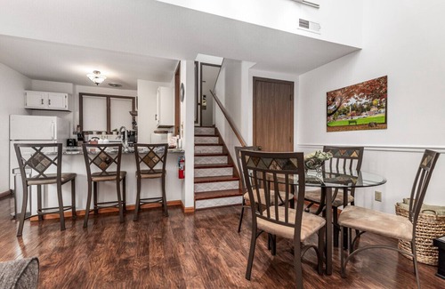 The Galena Territory Villa | Unwind at Star Gazer`s Getaway