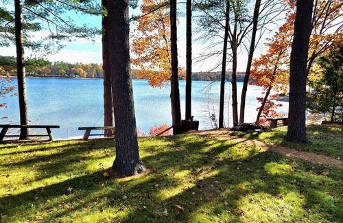 Turner House | Unwind in lakeside luxury; your serene Bear Pond escape awaits.