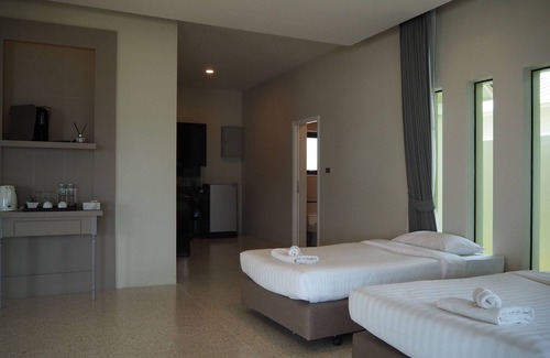 Khanom Resort | Unwind in Peaceful Khanom: Comfortable Stays, Tasty Thai Cuisine