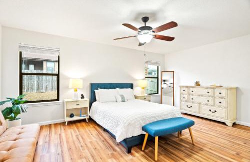 San Antonio House | Unwind in Style and Comfort home