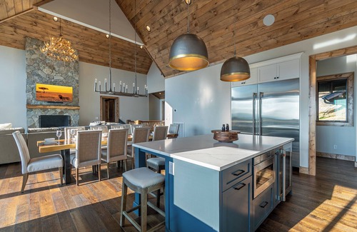 Banner Elk Cabin | Up and Away at Eagles Nest - Luxury home, hot tub, views