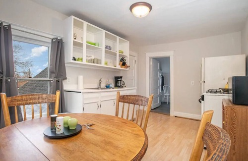 Michigan City Apartment | UP*W/D*King*Balcony*10 min. to IN.Dunes & Beach