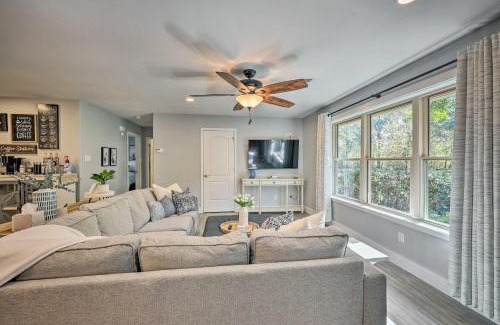 Royal House | Updated Royal Retreat on 5 Acres Hidden Creek