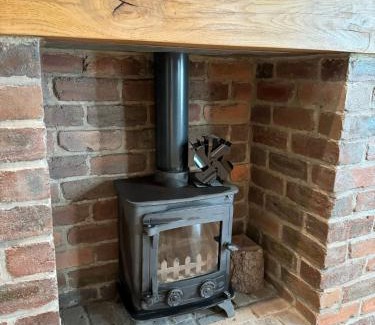 Rastrick House | Upper Quarry Home