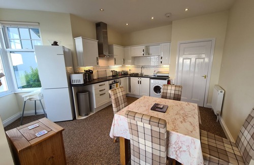 St. Mawes Cottage | Upper Tresulian - an apartment that sleeps 4 guests in 2 bedrooms