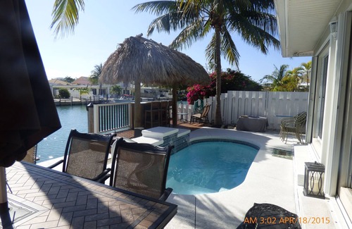 Key Colony Beach House | Upscale Beautiful Duplex W/Pvt.Pool/Cabana Club & Inch Beach !
