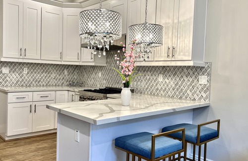 Arcadia Condo | Upscale Condo NEW 2 BR ENSuite 2.5 Bath Attached Garage , full amenities