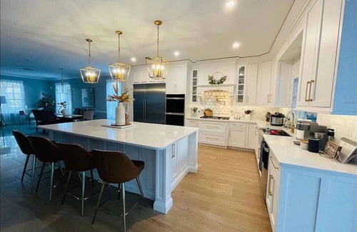 Regal Oaks House | Upscale Heated Pool & Spa Home - Best Beaches