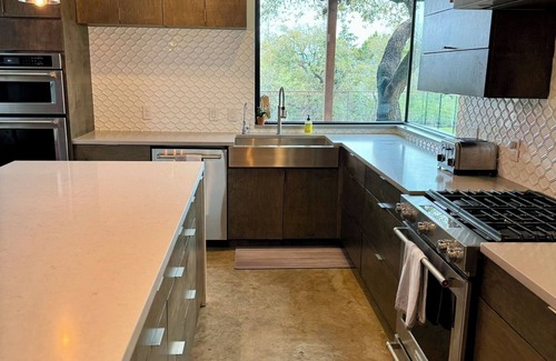 Wimberley House | Upscale Modern Hill Country Home! Has it ALL