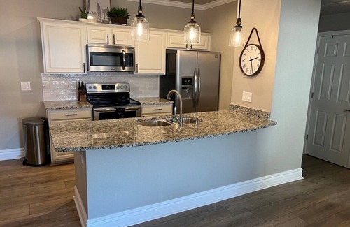 Raskin Estates Condo | Upscale Newly Remodeled Condo in Scottsdale! Amazing Location!