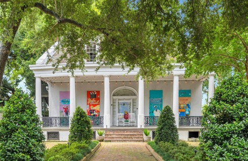 Audubon House | Uptown Beautiful Apt | Steps to Tulane/Loyla