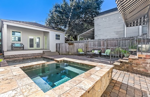 Audubon House | Uptown Gem -Steps to Audubon Park with Pool and Hot Tub