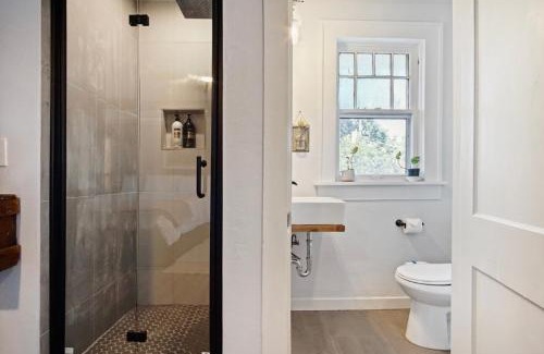 Central Oklahoma City House | Uptown Studio Walk To Paseo Arts & Dining #03d