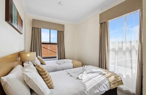 Northbridge Apartment | Urban Apt in the Heart of Northbridge