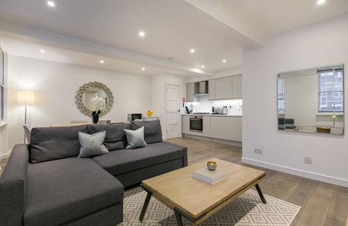 Fitzrovia Apartment | Urban Chic - Rathbone