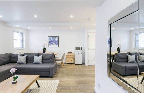 Fitzrovia Apartment | Urban Chic - Rathbone