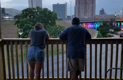 Near East Side Condo | Urban Condo in Historic St. Paul Square, Riverwalk, Downtown, Convention Ctr