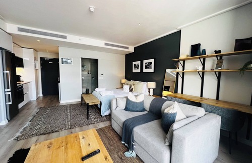 Cape Town City Centre Apartment | Urban Elephant 16 on Bree