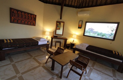Purwakerti Hotel | Uyah Amed Hotel & Spa Resort