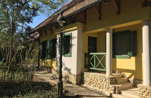 Zamardi House | Vécsey Villa